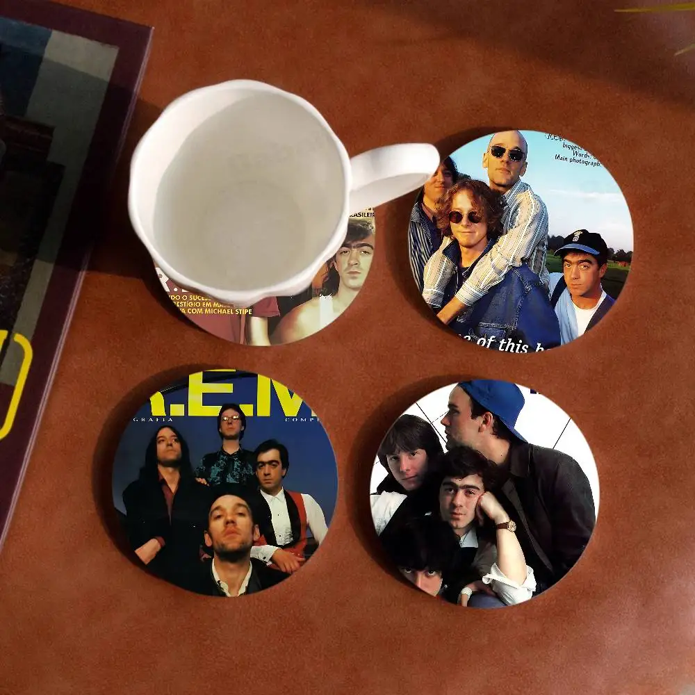 Vintage Singer Rock R-REM Band Wood Coaster Set - Heat Resistant for Tea & Coffee, Home Cafe Decor Holiday Gift