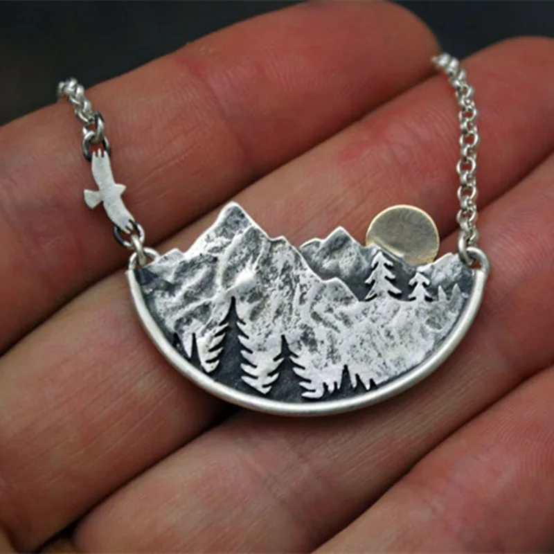 Newly Arrived Jewelry Silver Color Hollow Carved Drifting Jiangshan Valley Sunset Necklace Women Casual Daily Versatile Necklace