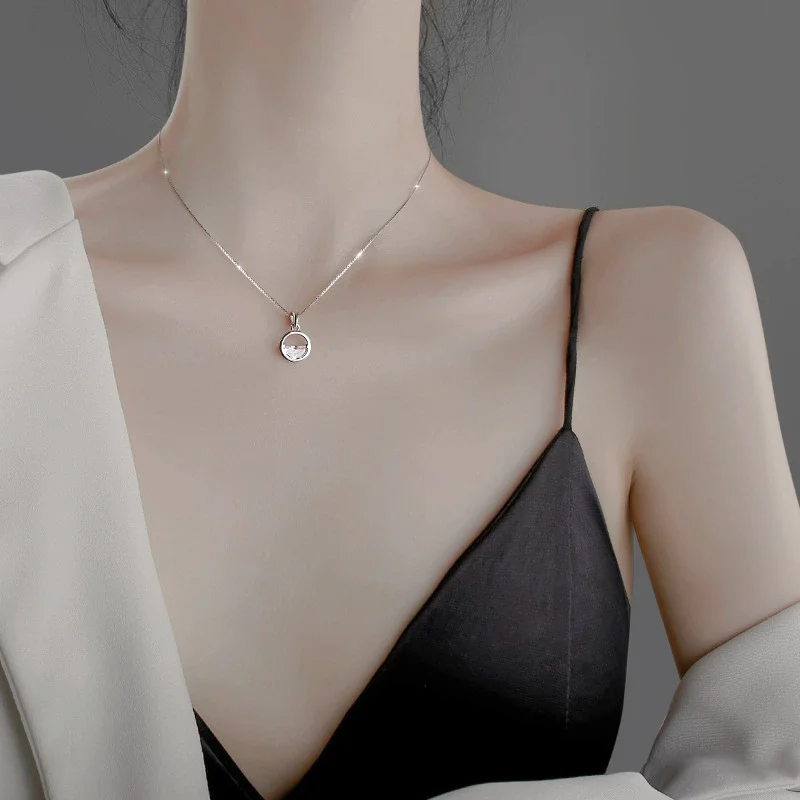 

925 Silver Fine Shiny Half Circle Crystal Round Pendant Necklaces For Women Jewelry Gift Seawater Wave Rhinestone Design Choker