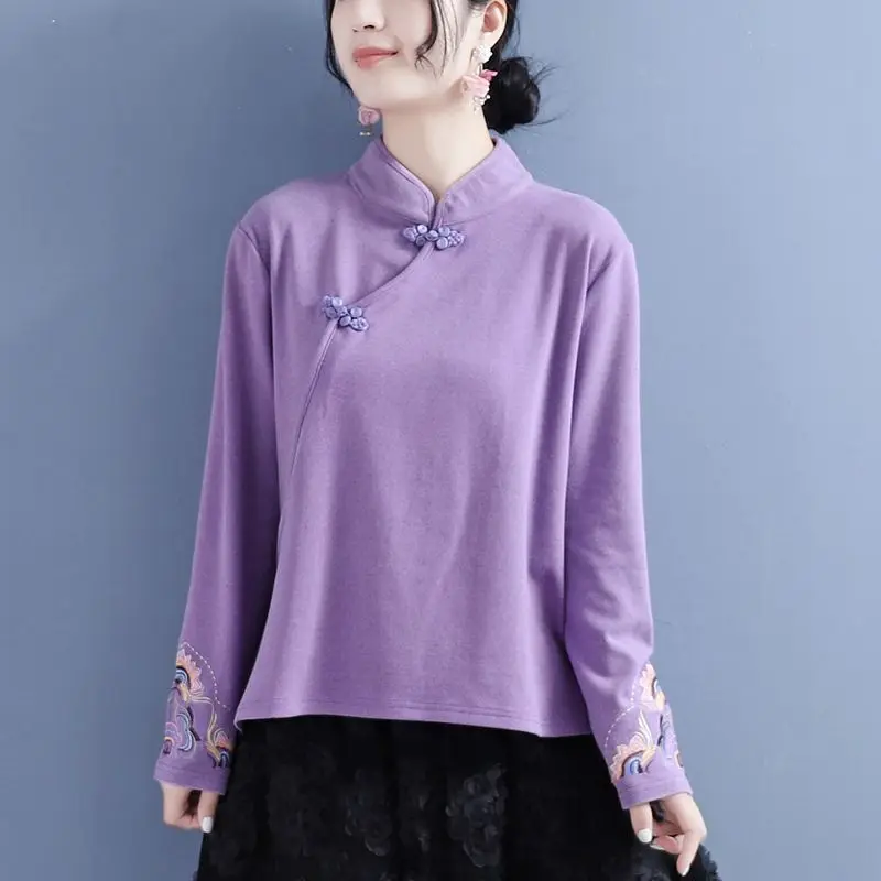 

Women Spring Blouse Chinese Style Embroidered Flower Knot Button Vintage Shirt Loose Stand Collar Retro Shirt Blouse Top JJ280