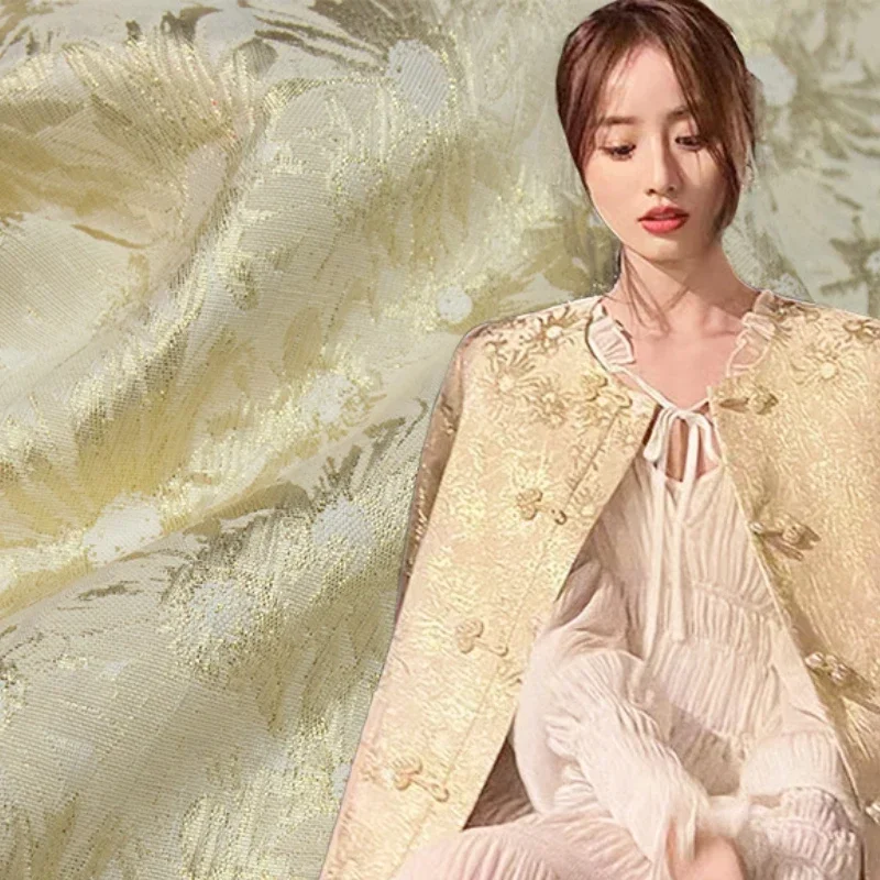 

Жаккардовая ткань с золотой линией, весна-осень-зима, жилет в китайском стиле, платье Cheongsam, ветровка, пальто, модная ткань для шитья по метрам