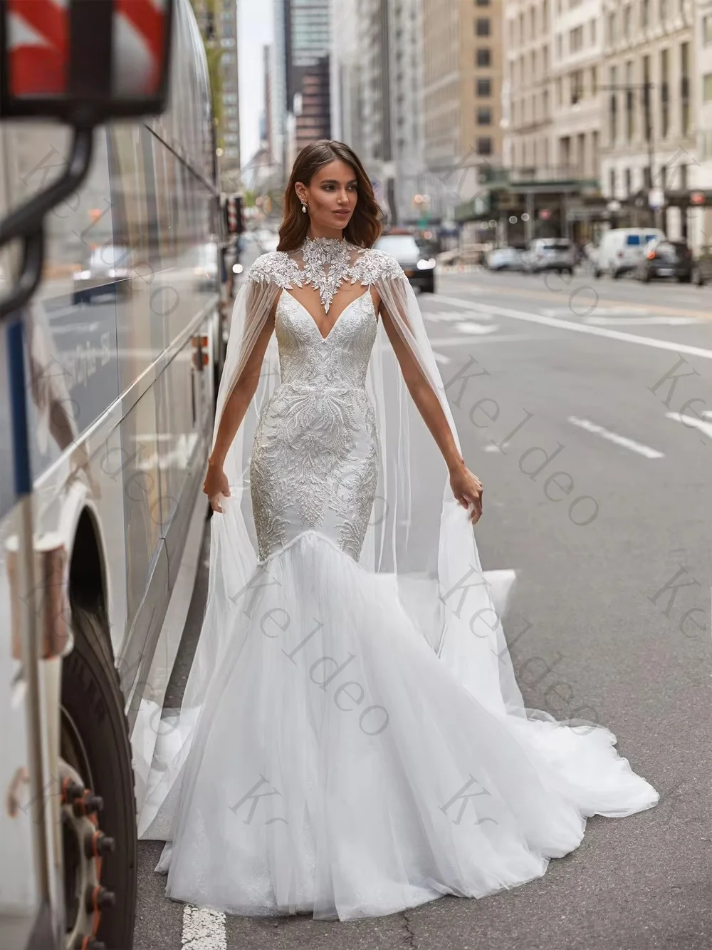 Customized V-Neck Mermaid Sleeveless Wedding Dresses Beading Pearls Appliques Removable Cape Open Back Floor Length Bridal Gowns