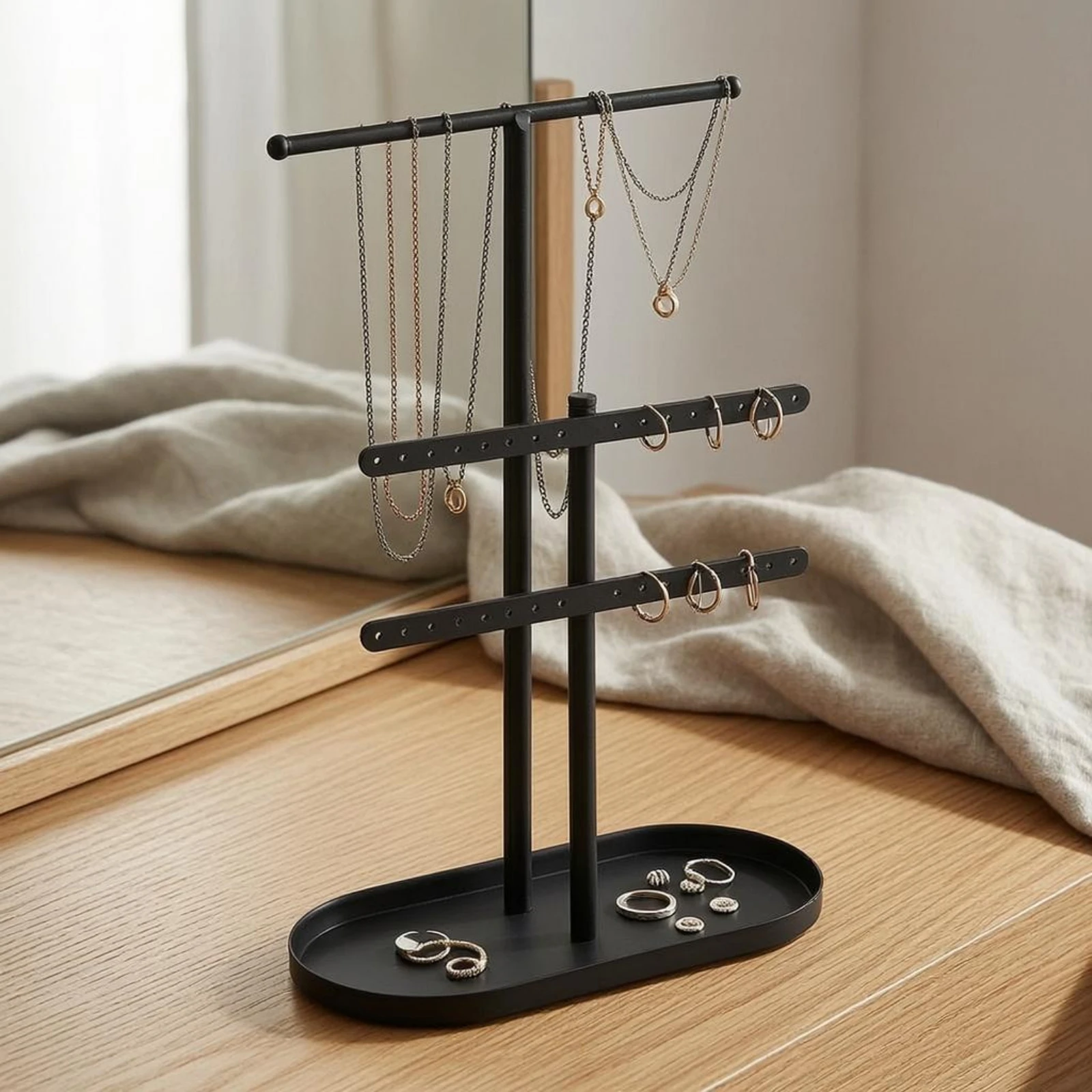 ジュエリーディスプレイスタンド 穴あき金属製ジュエリーオーガ - Home Decor Organizer のレビューと価格