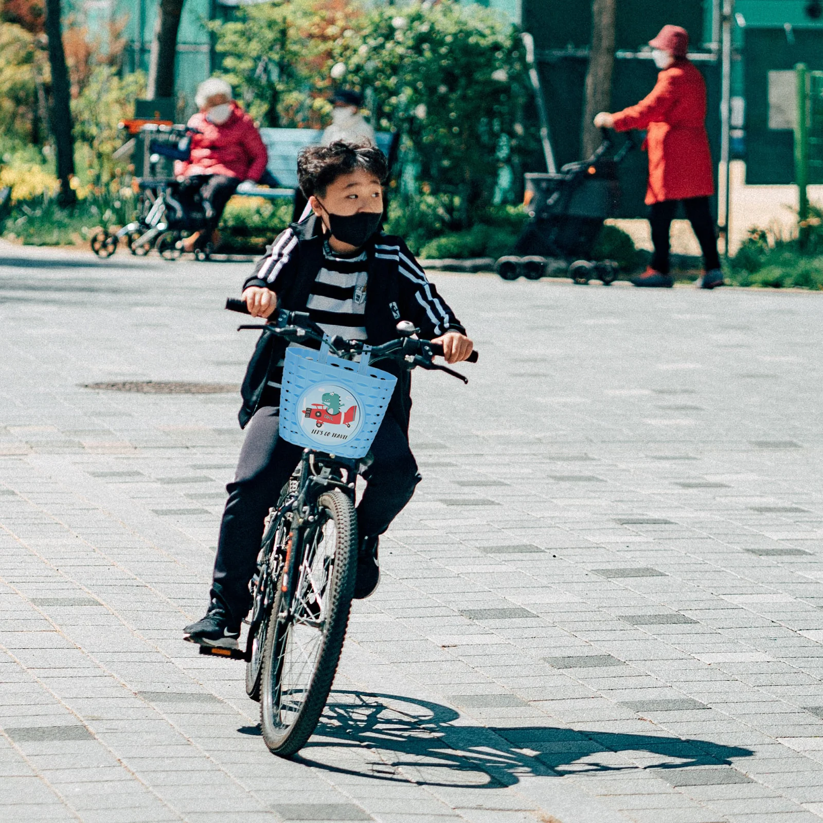 

Bicycle Basket Front Bikes Container Kids Lightweight Durable Plastic Handlebar Basket Suitable Models Bike Lamp Riding