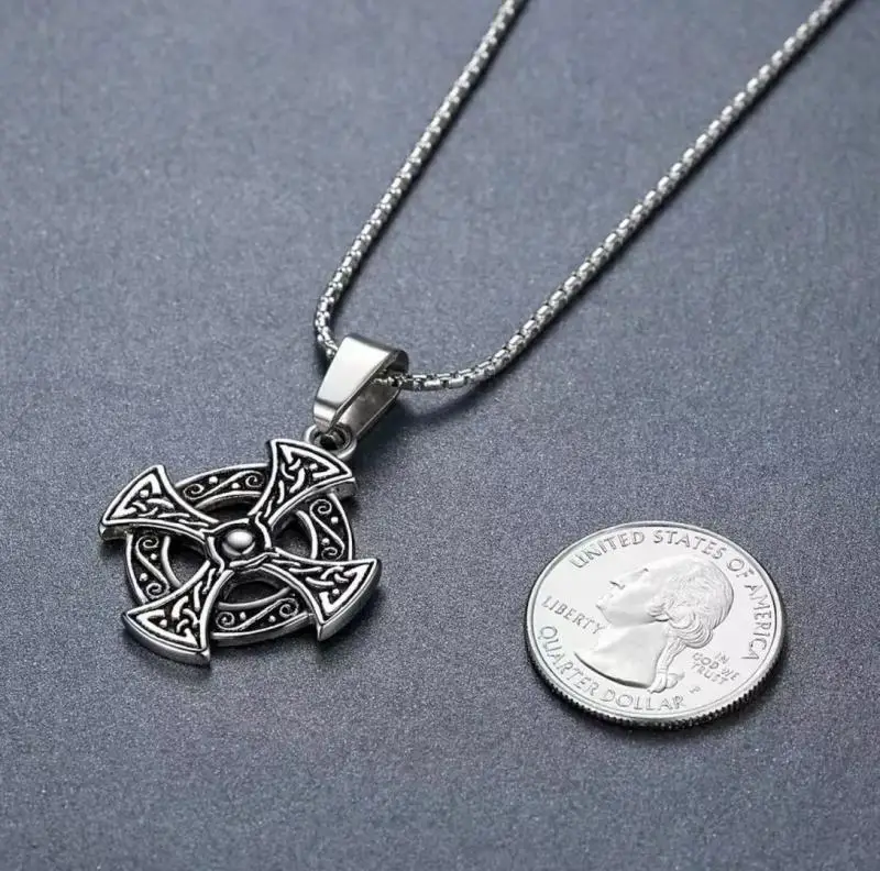 Retro Celtic Knot Pattern Disc Cross Pendant Necklace for Men Gothic Punk Trend Street Jewelry Gift