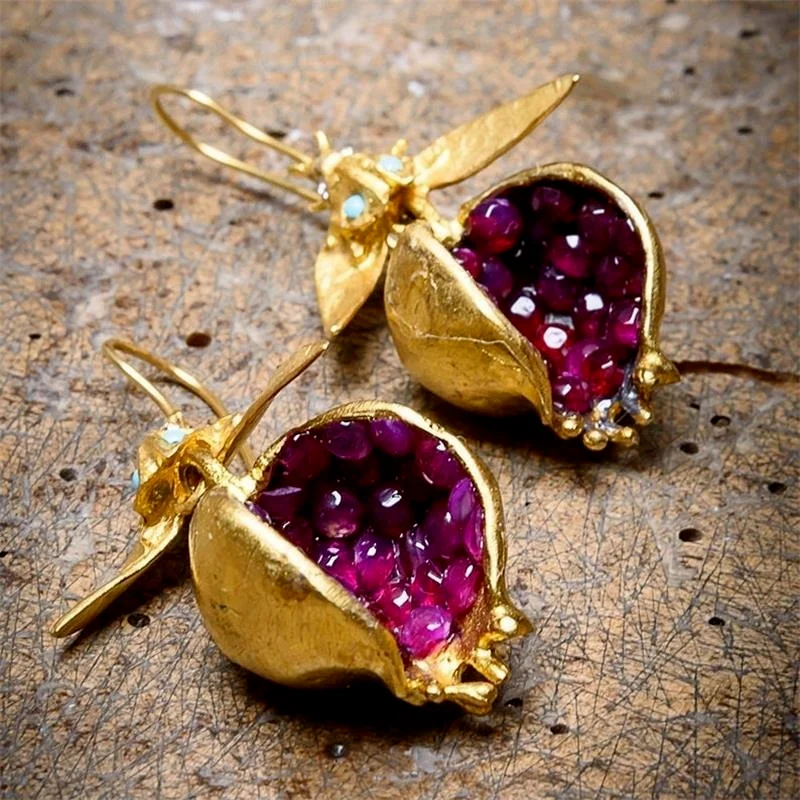 New Unique Design Style Gold Color Pomegranate Hook Dangle Earrings for Women Classic Fashion Engagement Party Jewelry Gift