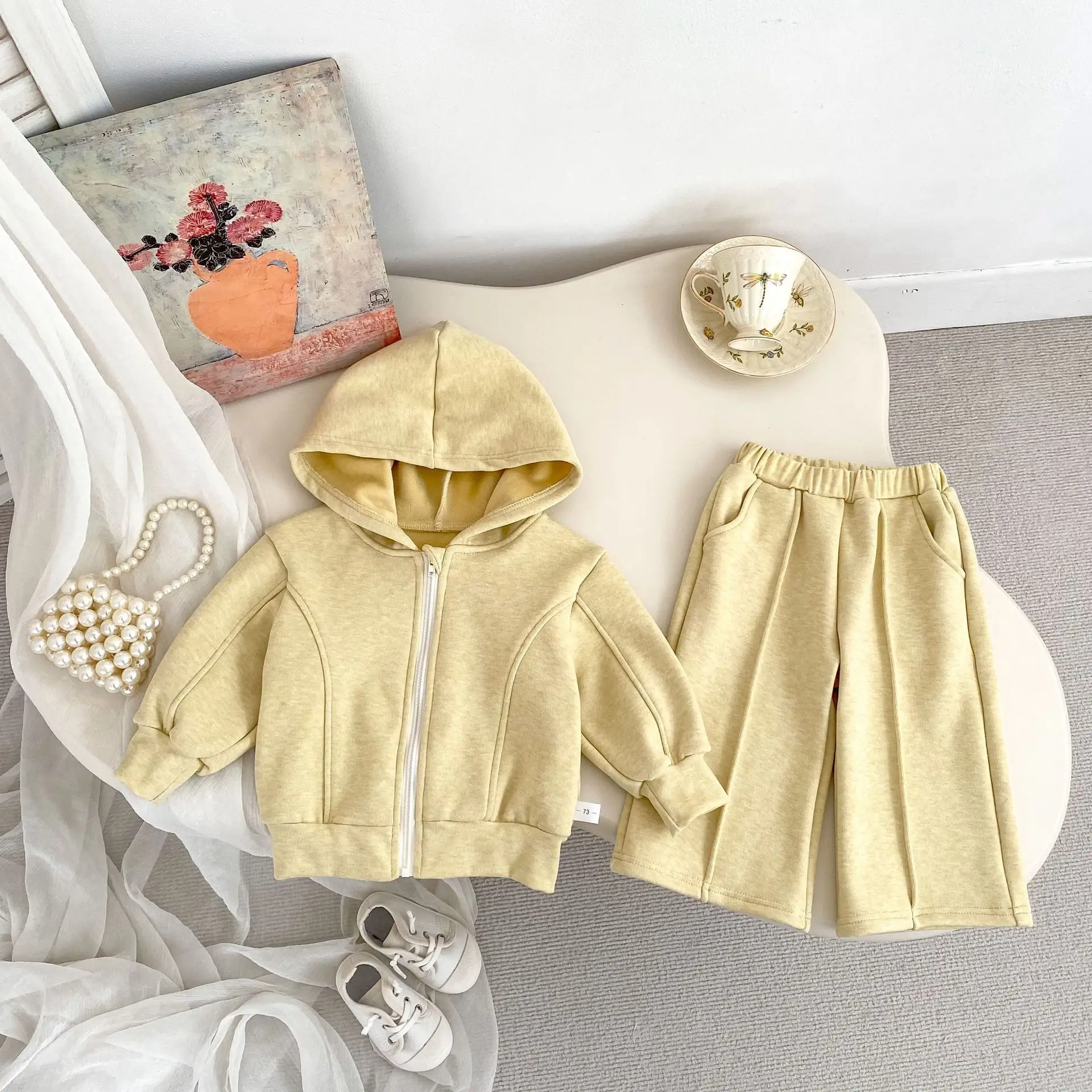 2026 New Winter Girls Fleece-Lined 2Pcs Set | Hooded Zip-Up Sweatshirt + Wide Leg Pants | Casual Outfit