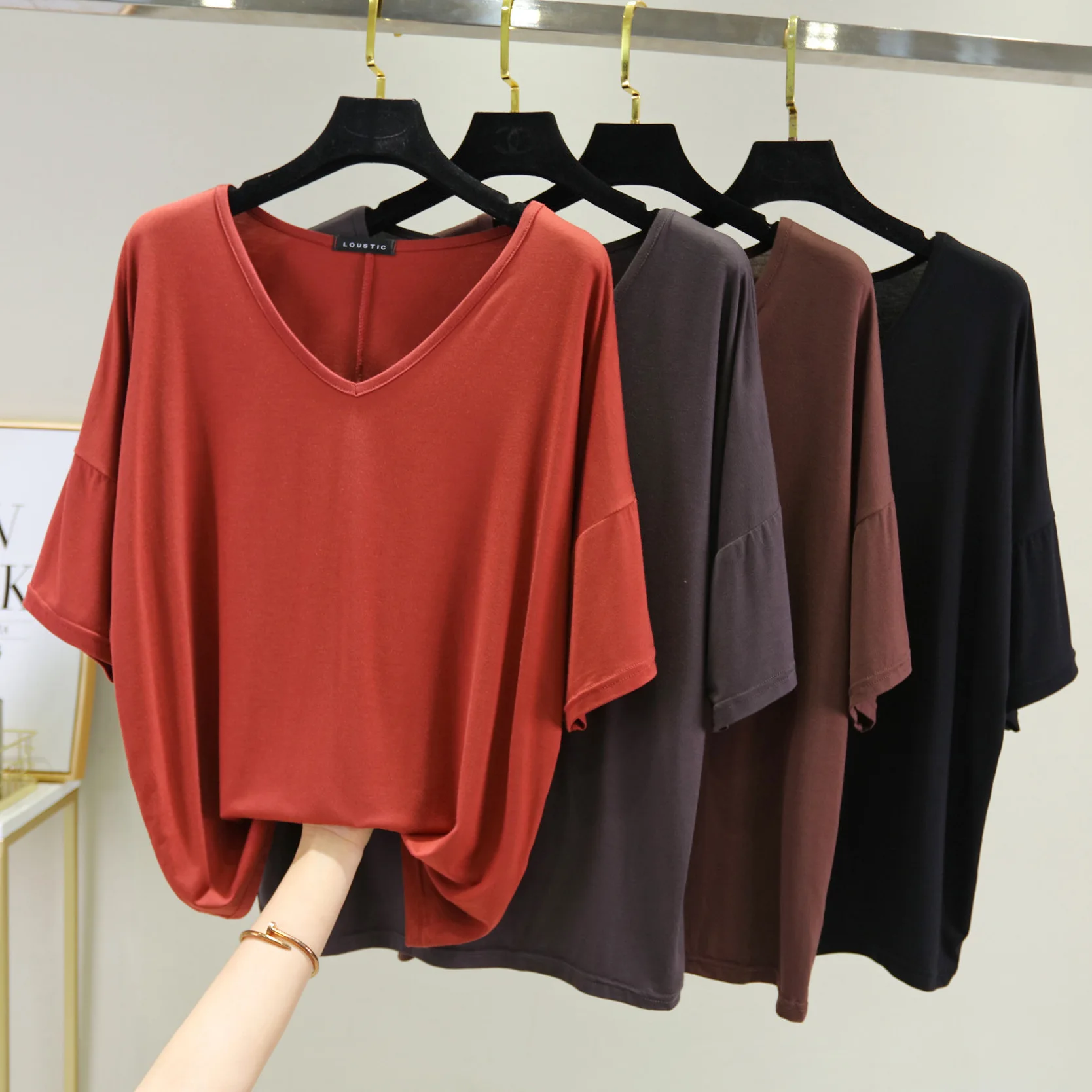 Women\'s Casual Loose Tshirt fashion Half Batwing Sleeves T-shirt Plus size  V-Neck Tee Tops 8 Solid colors