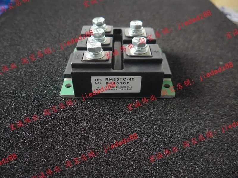 

RM30TC-40 новый и оригинальный