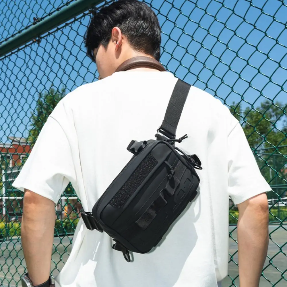 調節可能なランニングベストバックパック防水軽量スポーツチェストパックナイロン耐久性のあるキャンプバムバッグ旅行