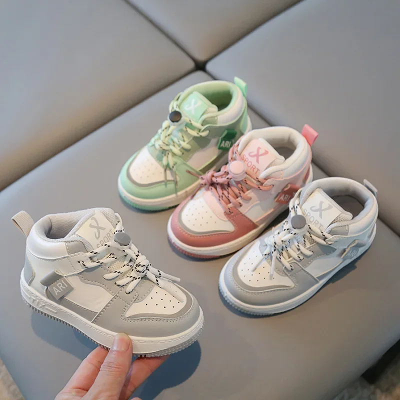 

Children Fashion Solid Color Sneakers Boys Anti Slip Outdoor Basketball Shoes Girl Soft Sole Lace-up Versatile Kids Casual Shoes