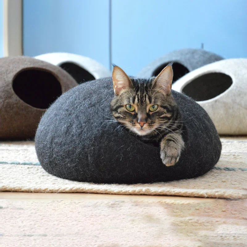 New Pet Cats Bed  Handcrafted Felted Wool Washable Waterproof pet furniture Premium Wool Felt Kitten Cave Fade Small Pet House