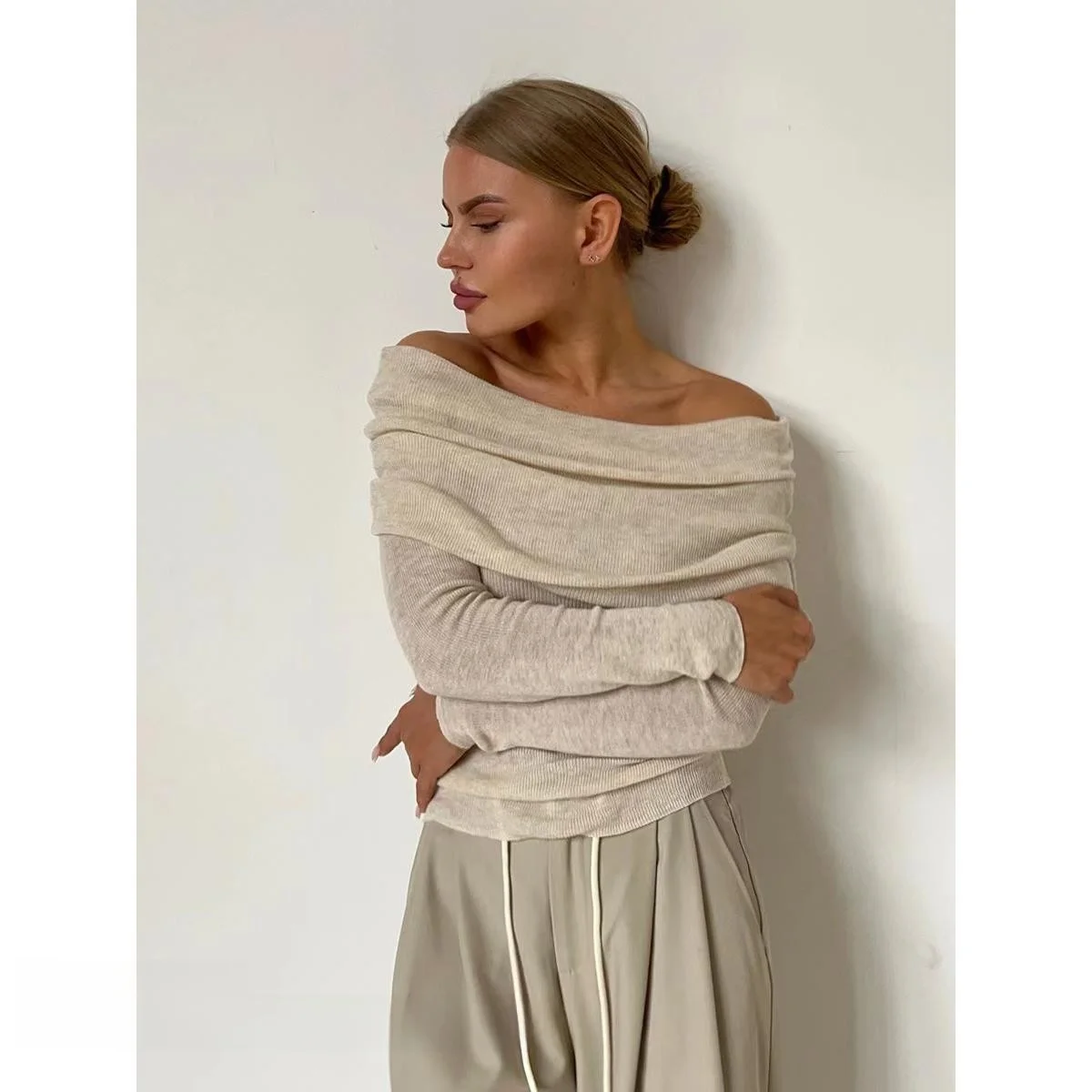 

Сексуальный облегающий длинный вязаный топ на одно плечо Све, однотонный дизайн Ne Design, женская осенняя коллекция, удобный трикотаж