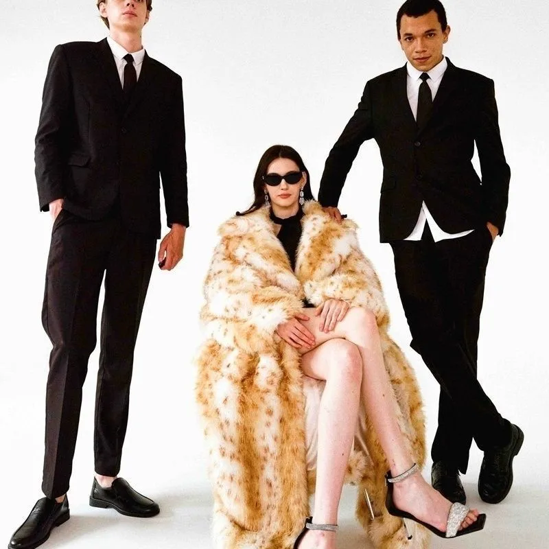 معطف فرو هجين جديد مع ياقة البدلة وطول الركبة الممتد