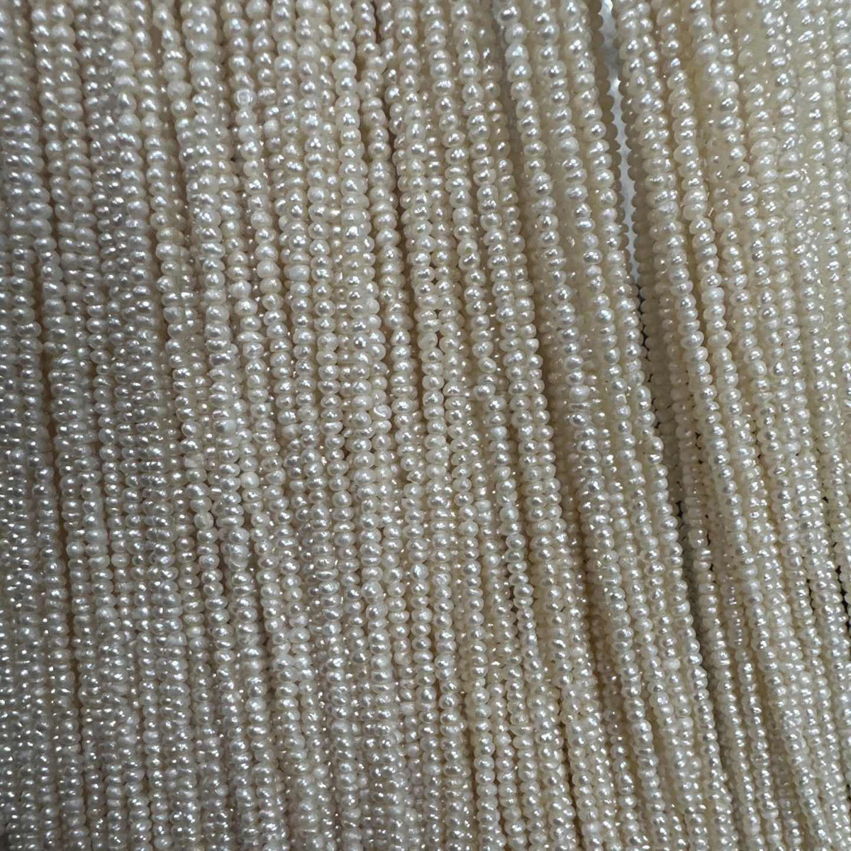 Perles d'eau douce naturelles de 1,8 à 2 mm, mini perles plates pour la fabrication de bijoux, bricolage, colliers, bracelets, accessoires pour femmes et hommes