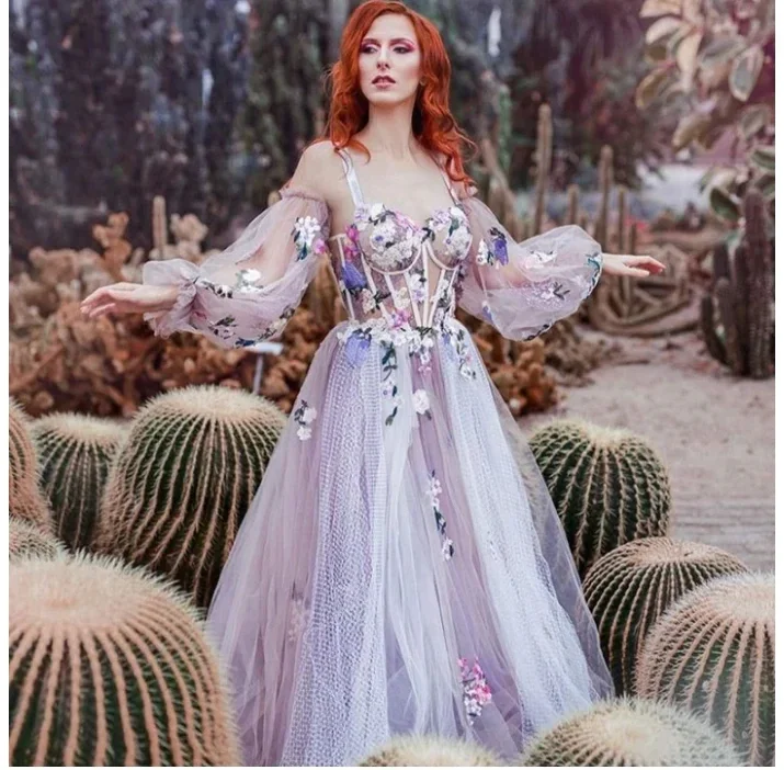 Dusty Lavender Prom Dresses A Line Straps Long Sleeve Applique Floral Women Illusion Exposed Boning Evening Gowns Formal Dress