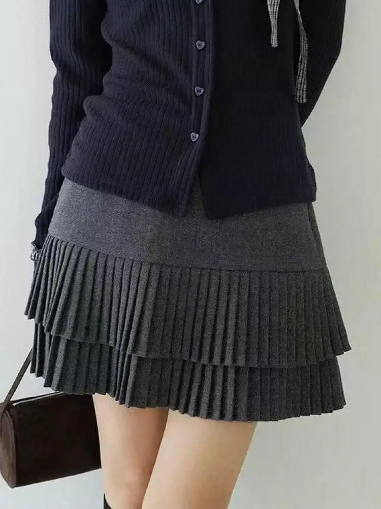 秋冬ヴィンテージ風ブラックグレー万能プリーツショートスカート レディース 2025 ブラウン 上品 ハイウエスト セクシー ミニスカート シック