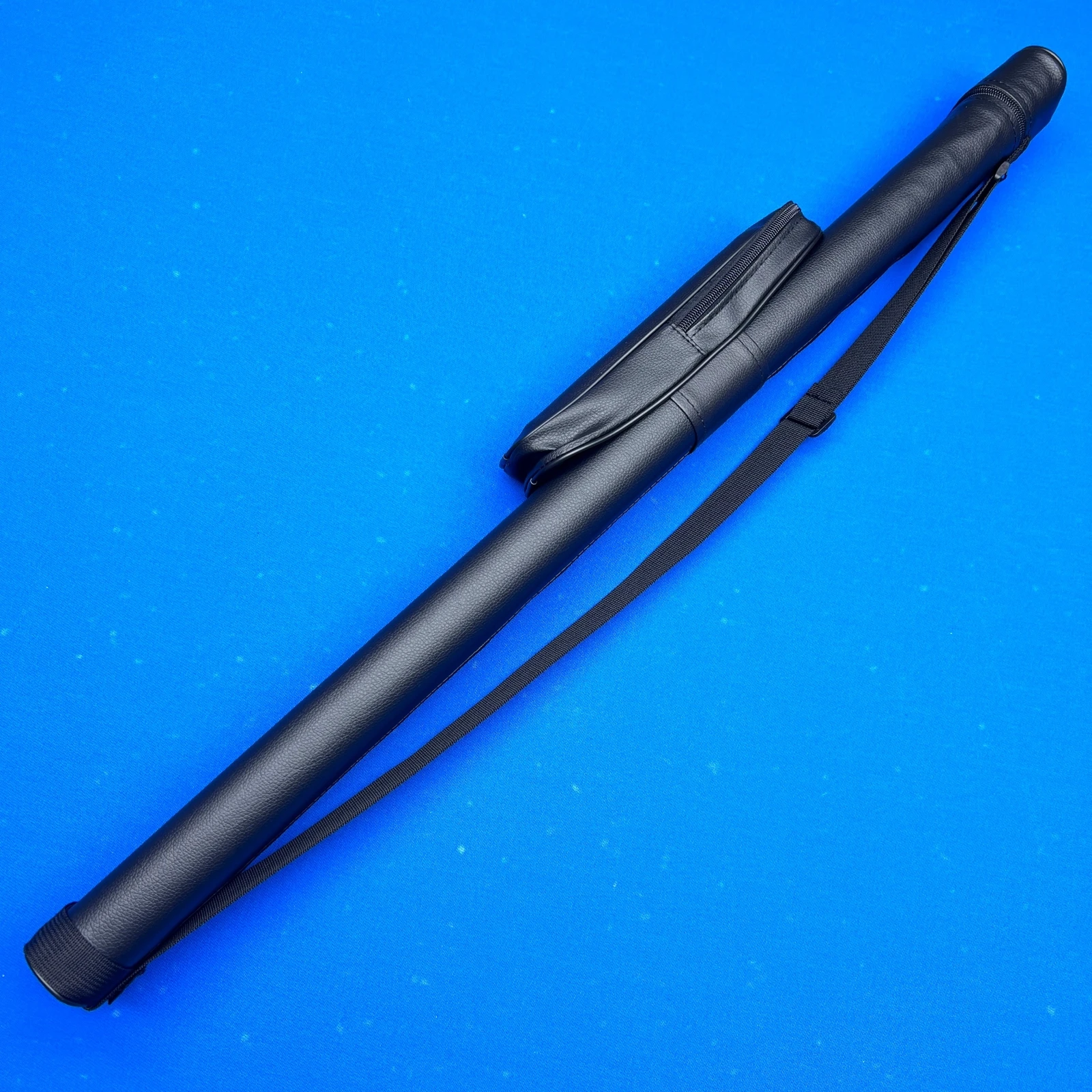 

PU 83cm Pool Cue Case with Detachable 25cm Accessory Pouch Fits 1/2 Jointed Cue Stick Extension Cue Ball Chalk and Glove