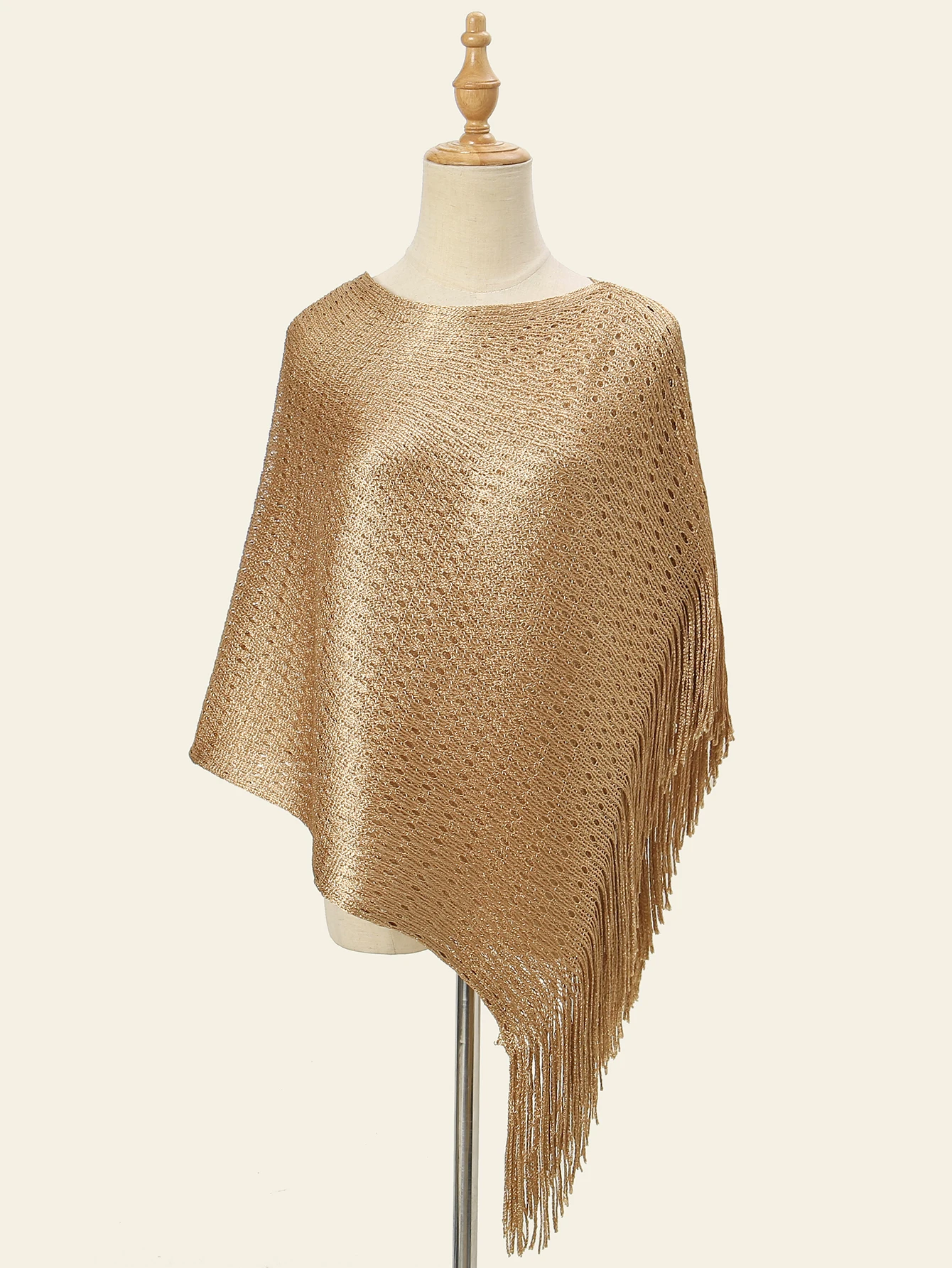 New best-selling gold and silver wire flat napkins, thin hollow tassels, breathable beach travel style shawl