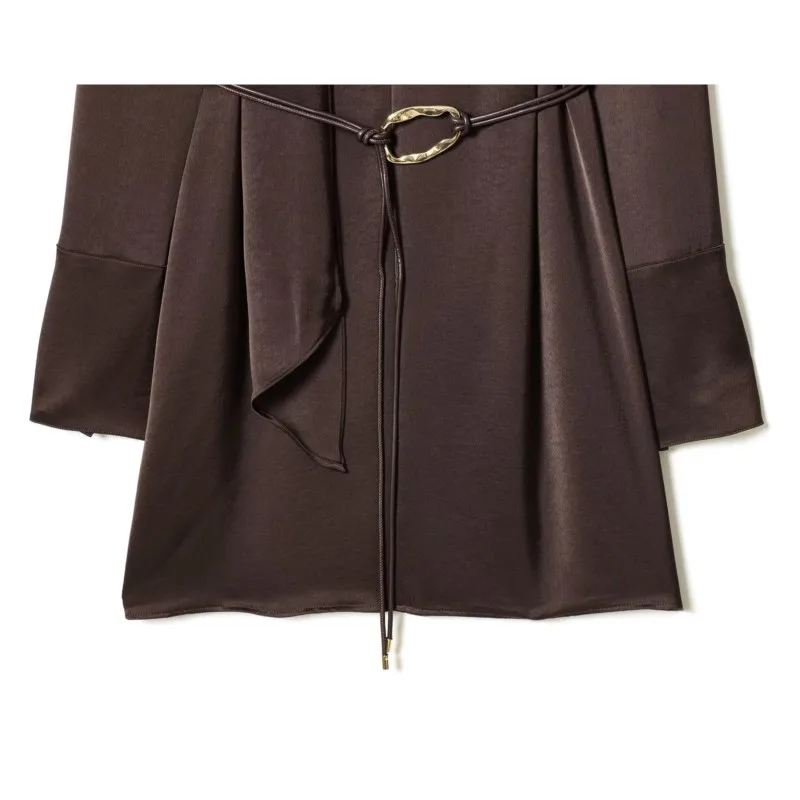 فستان ستان نسائي 2026 موضة جديدة نصف وشاح للرقبة العالية شريط فستان قصير أنيق أنثى كم طويل ربيعي مع حزام فساتين