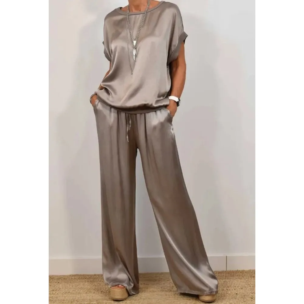 

Summer Fashion Solid color Satin Two Piece Sets O-neck Short Sleeve Top + Wide Leg Pant Casual Loose Set for Women Office Ladies