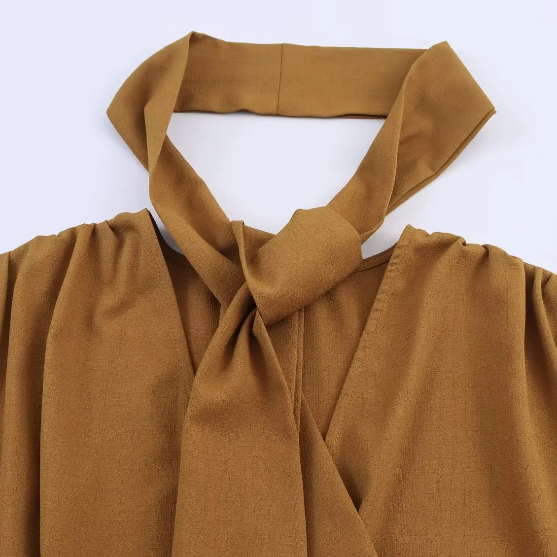 JNLEAOG Primavera Nova Blusa Fena Estilo Solto com Decote em V, Manga Longa, Cor Pura, F com Botões.