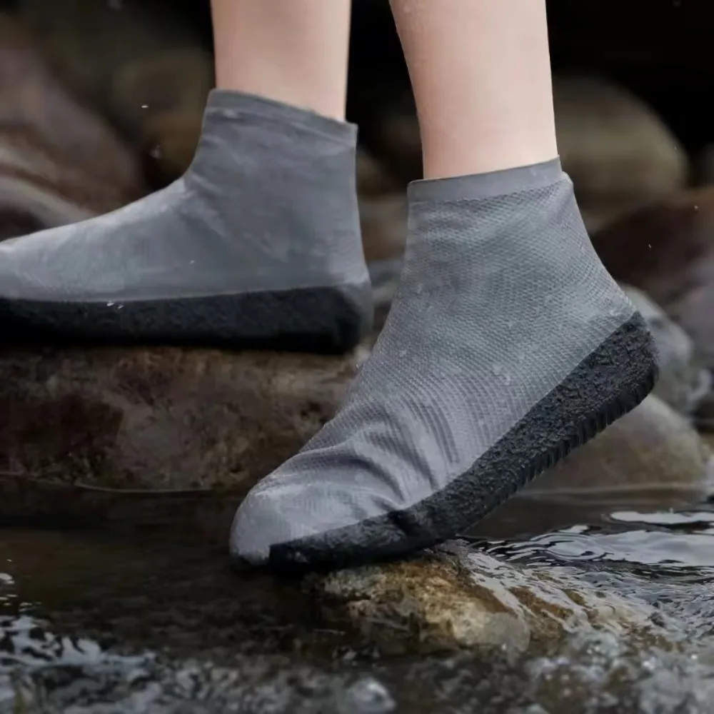 1 Pair Latex Waterproof Shoe Covers Anti-Slip Reusable for Outdoor Travel Rainy Day Unisex Overshoes Foot Protectors image 5