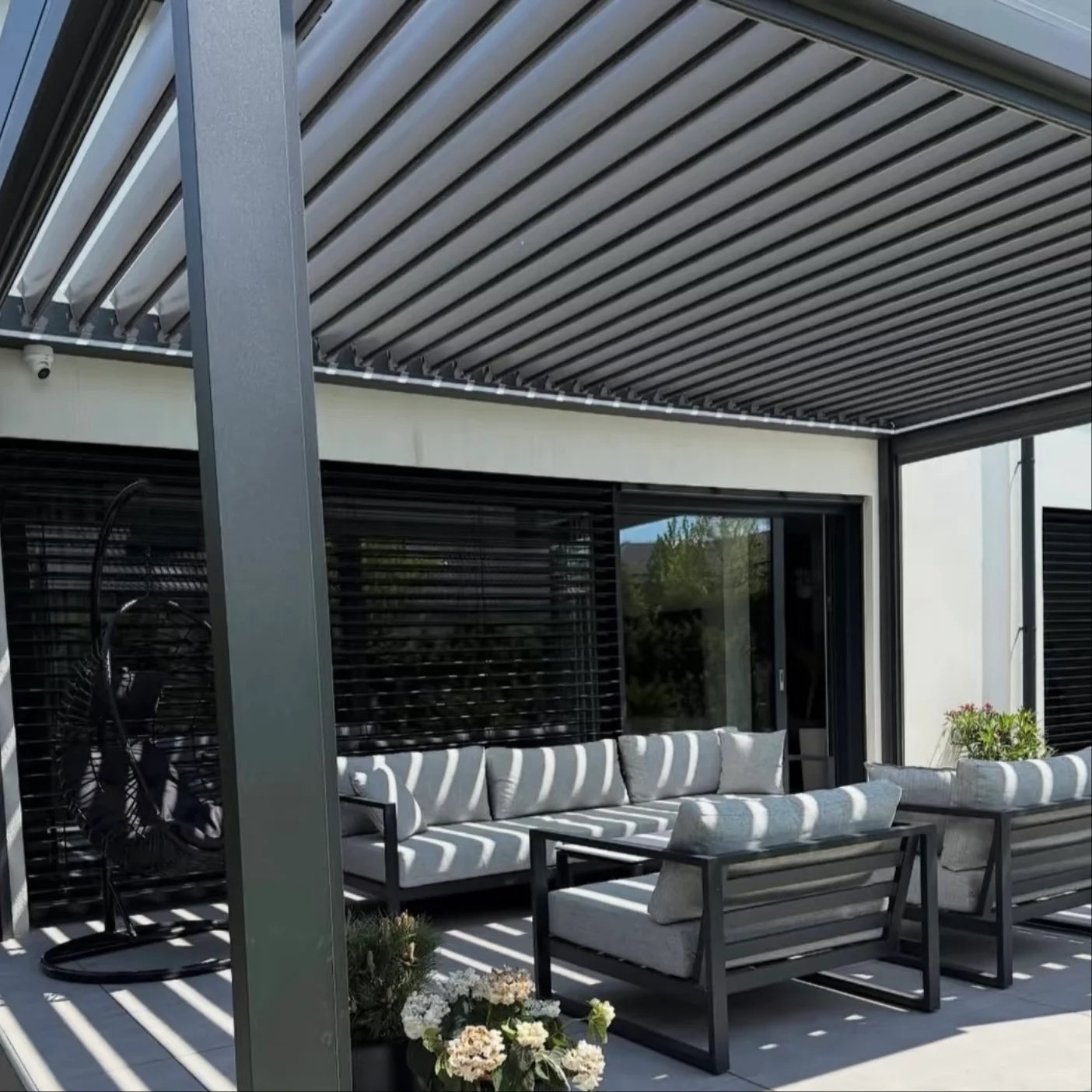 Outdoor Aluminum Canopy Rectangular standing Waterproof Louvered Opening Roof Motorized Pergola Gazebopromote sales