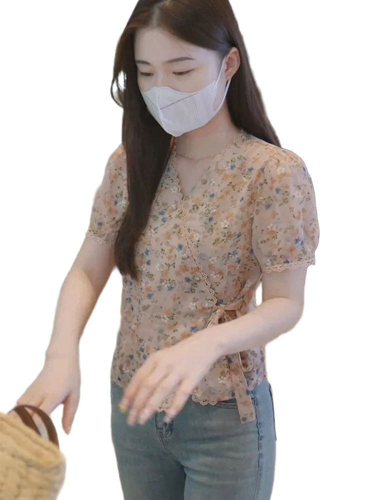 

Floral Print Women's irt 2025 New Summer Unique Beautiful Waist-Cut Absolutely Beautiful Small Top Korean Sle Loose Fit