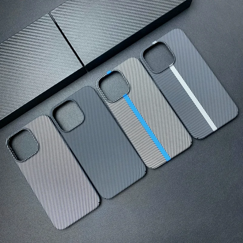 Casing Ponsel Pola Serat Karbon Ultra Tipis untuk IPhone 17 16 15 14 Plus 13 12 11 Pro Max Tahan Guncangan Matte Slim Hard Back Cover
