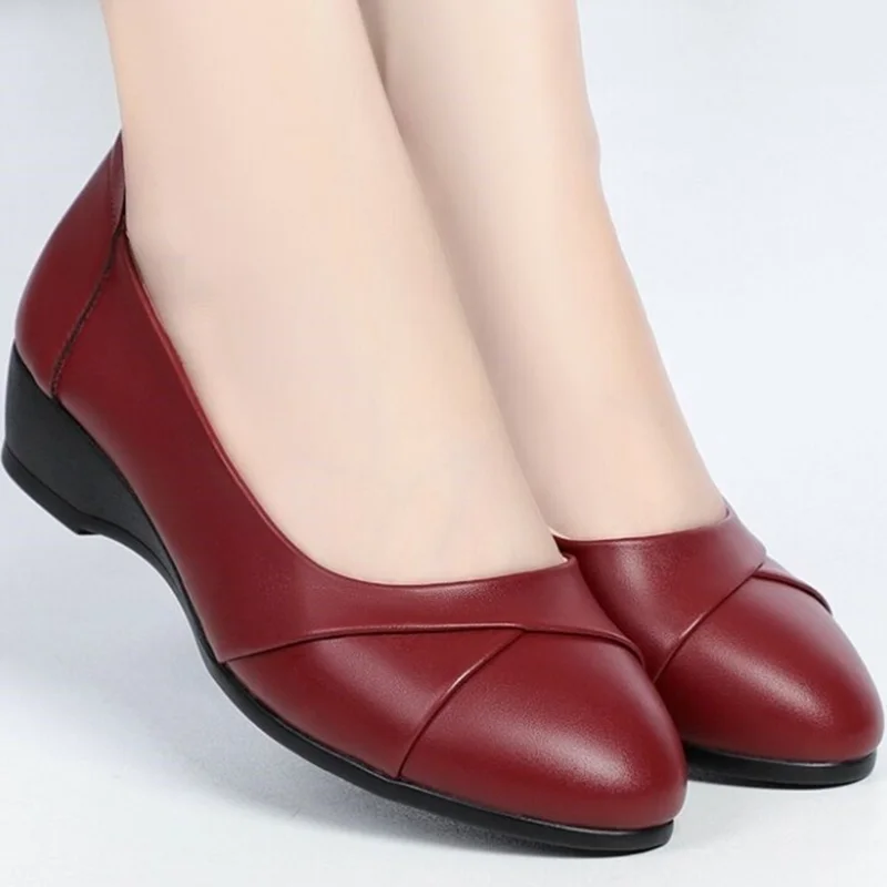 Women Fashion Round Toe Light Weight Red Patent Leather Slip on Wedge Heel Shoes Female Black Office Heels for Spring A144