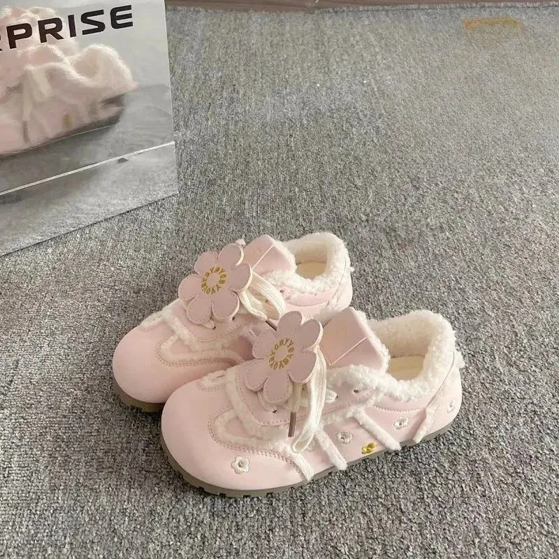 

2026 Women's Shoes Sweet Plush Warm Winter Shoes for Woman Exquisite Lace Sneakers and Casual Shoe Designer Shoes Zapatos Mujer