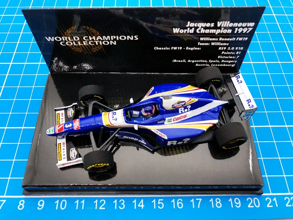 

Minichamps 1:43 F1 FW19 1997 Jacques Villeneuve Special Edition Simulation Limited Edition Resin Metal Static Car Model Toy Gift