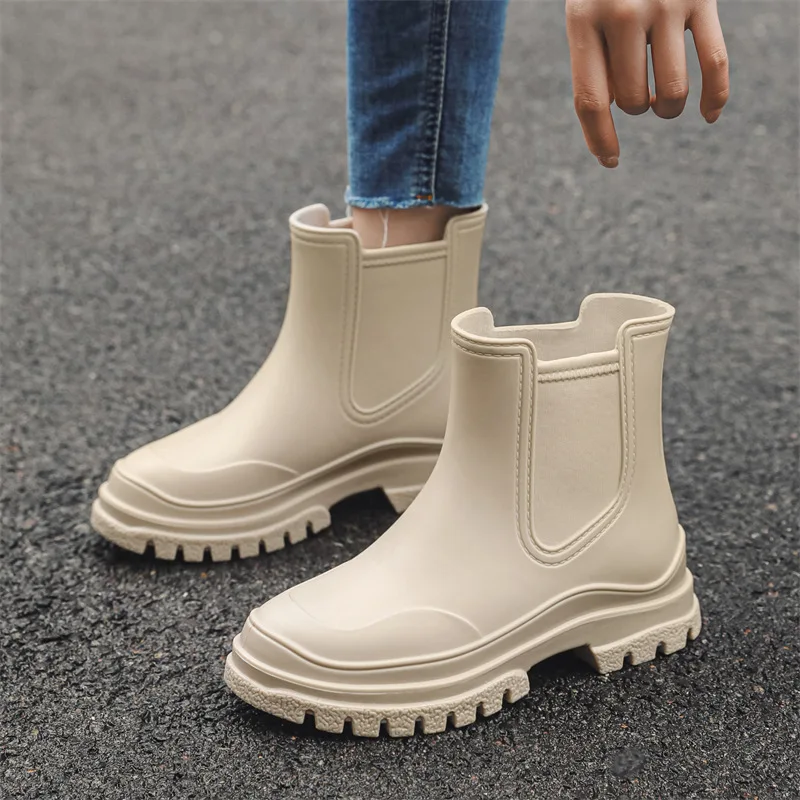 PVC Solid Color Short-tube Rain Boots Women\'s Non-slip Water Shoes Fashion Martin Boots Waterproof Overshoes Rain Boots