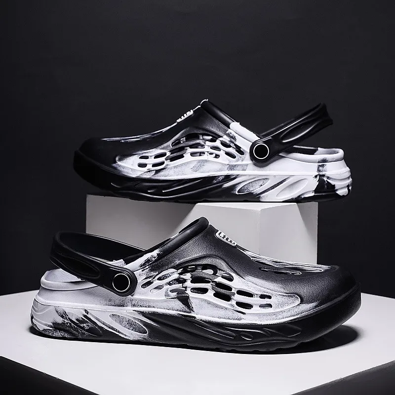 Sandalias para hombre, verano 2023, EVA, nuevas zuecos de talla grande para hombre, zapatillas de playa ligeras, zapatillas transpirables para hombre, sandalias, zuecos para jardín