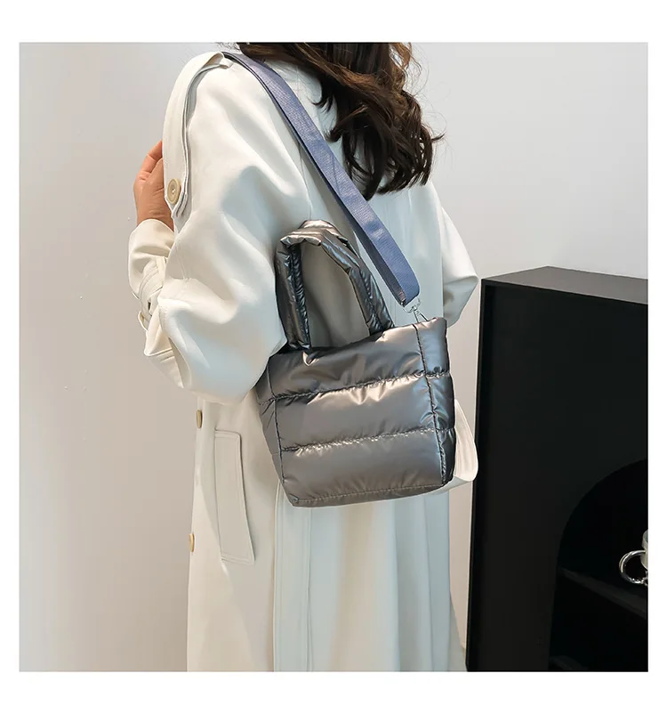 Frauen Taschen Frau Puffy Leichte Handtasche Große Kapazität Gesteppte Schulter Tasche Verstellbaren Riemen Puffer Tote Handtasche Einkaufstasche – Detail 5