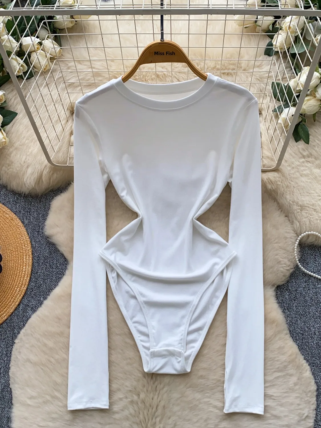 High Waist  Suit Women's Long Sleeve Slimming Versatile Simple Base Layer Top White Color for Autumn Season