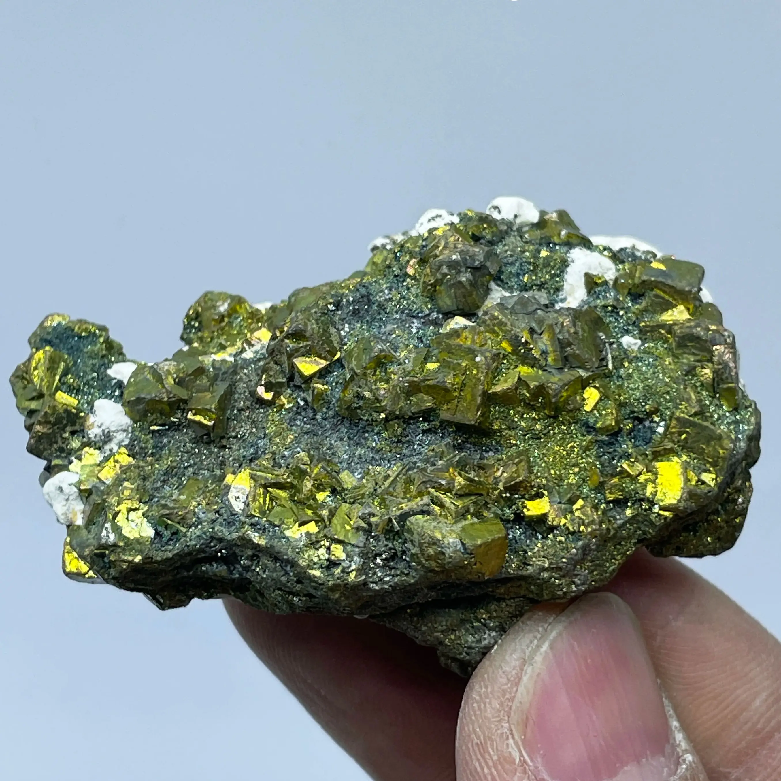 Natural Stone Golden Pyrite Quartz Mineral Specimen Raw Rock Chalcopyrite Healing Gift Rough Crystal Home Decor