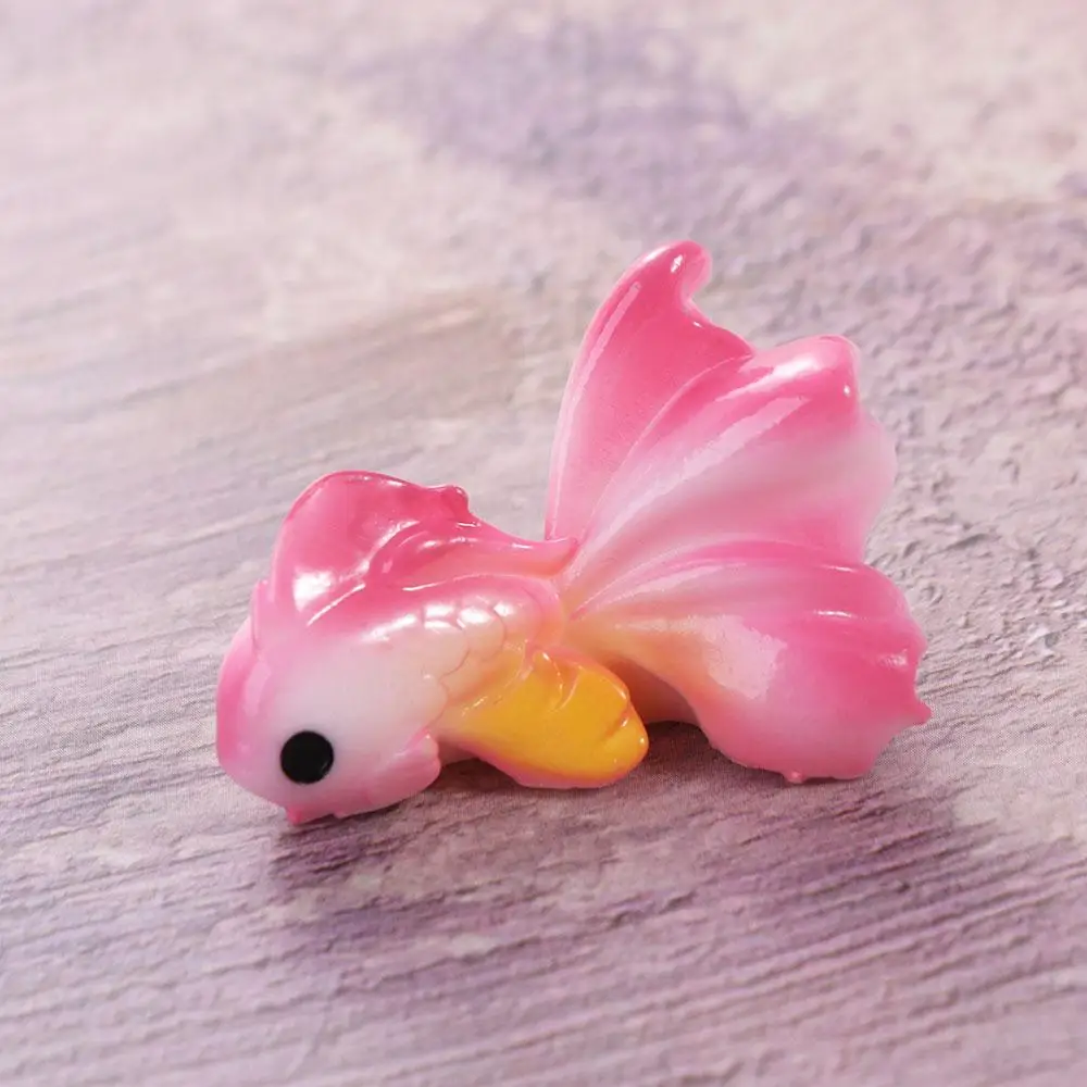 Cute Decorative Gold Fish Micro Landscape Simulation Resin Gold Fish Ornaments Cartoon Gold Fish Figurine Fish Tank