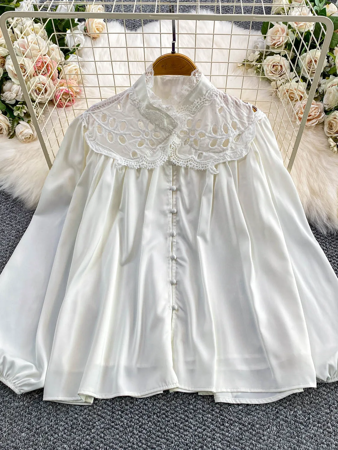 

Кружевной воротник-стойка в стиле ретро, женский повседневный универсальный корейский нежный топ с вырезом, длинный свек, свободный крой irt