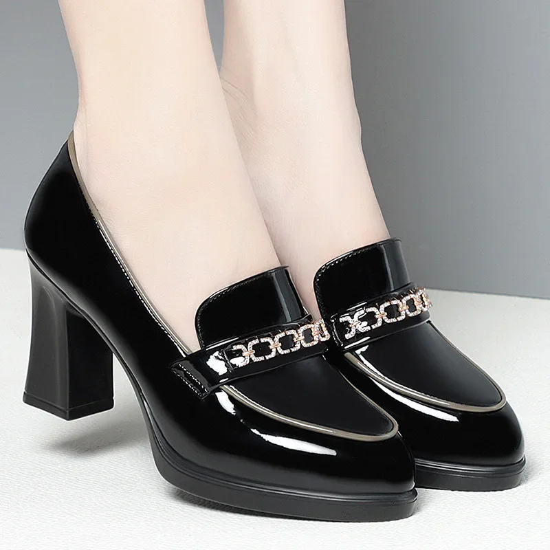 

Vintage British Style Deep Mouth Patent Leather Shoes Women Pumps 2024 Spring Block High Heels Shoes Loafers Women for Office