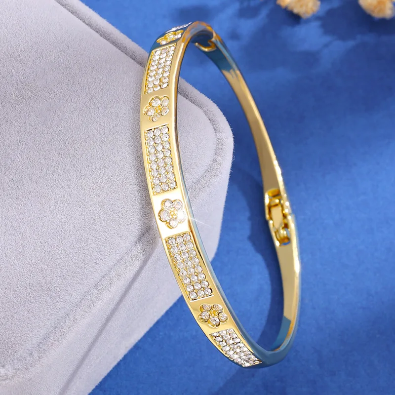 Новый тренд, браслет с инкрустированным микро Цирконом в виде креста, супер блестящий золотой браслет, ювелирные изделия для женщин, аксессуары для свадьбы