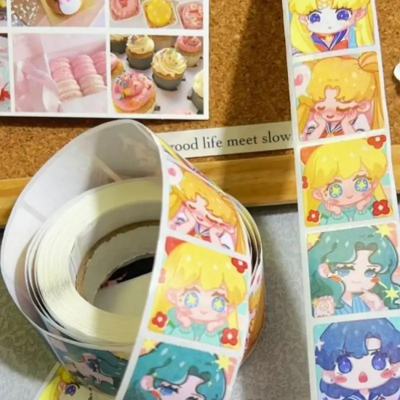 Tsukino Usagi Pretty Guardian Sailor Moon Kawaii Sealing Sticker Water Cup Sticker Luggage Compartment Hand Account Decoration