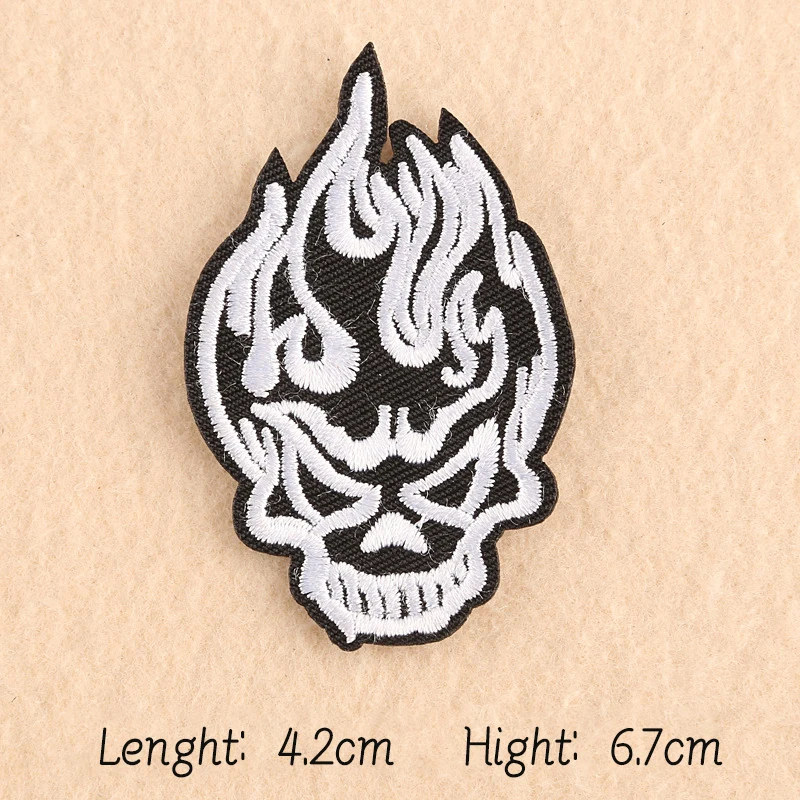 Black White Embroidered Skull Punk Badges Cool Patch on clothes Badge Backpack Embroidery Clothing Stickers iron on