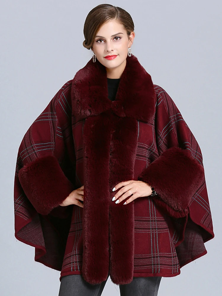 New Arrival Fashion Winter Women's Knit Comfortable Shawl Warm Thick Soft Loose Fur Collar Vintage Elegant Holiday Plaid Poncho