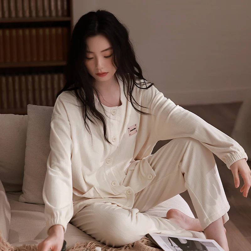 Thick Island Fleece Pajamas Women Warm O-Neck Cardigan Long-Sleeved Autumn Winter Home Service Suit Pyjamas Female Pijamas Mujer