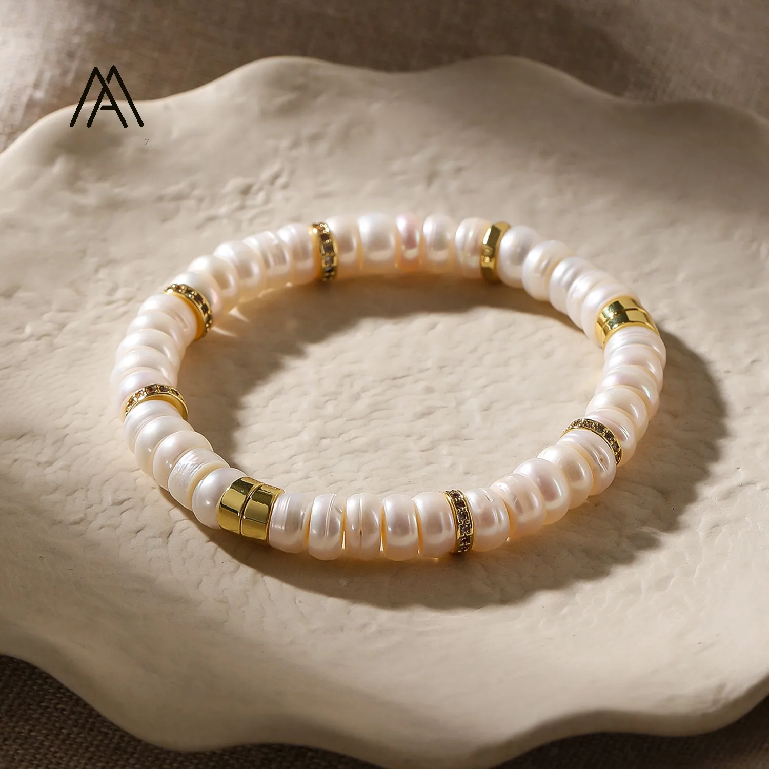 8mm Natural Freshwater Pearl Beads Bracelet with CZ Spacer Beads for Women Vintage Luxury Design Jewelry Bracelets Stretch Cord