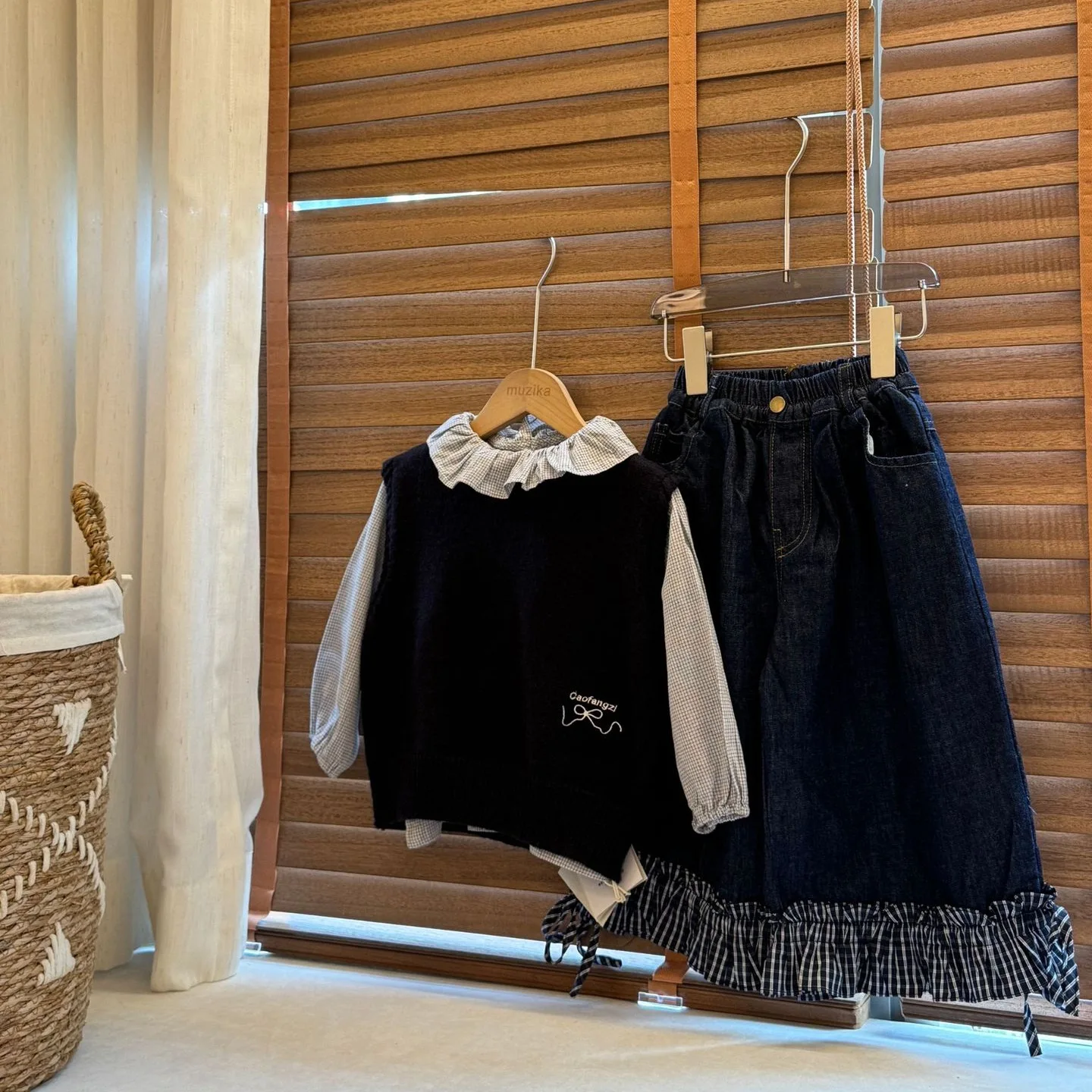 

1-6Y Children Girls Set New Autumn Long-sleeve Infant Baby Girls Top Round Neck Vest Elastic Waist Pocket Toddler kid girl Jeans