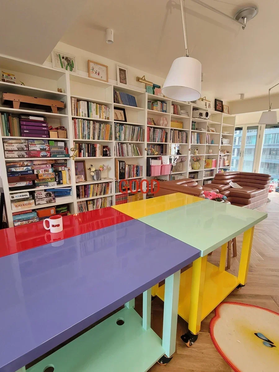 

Modern Designer Dopamine Workbench Combination