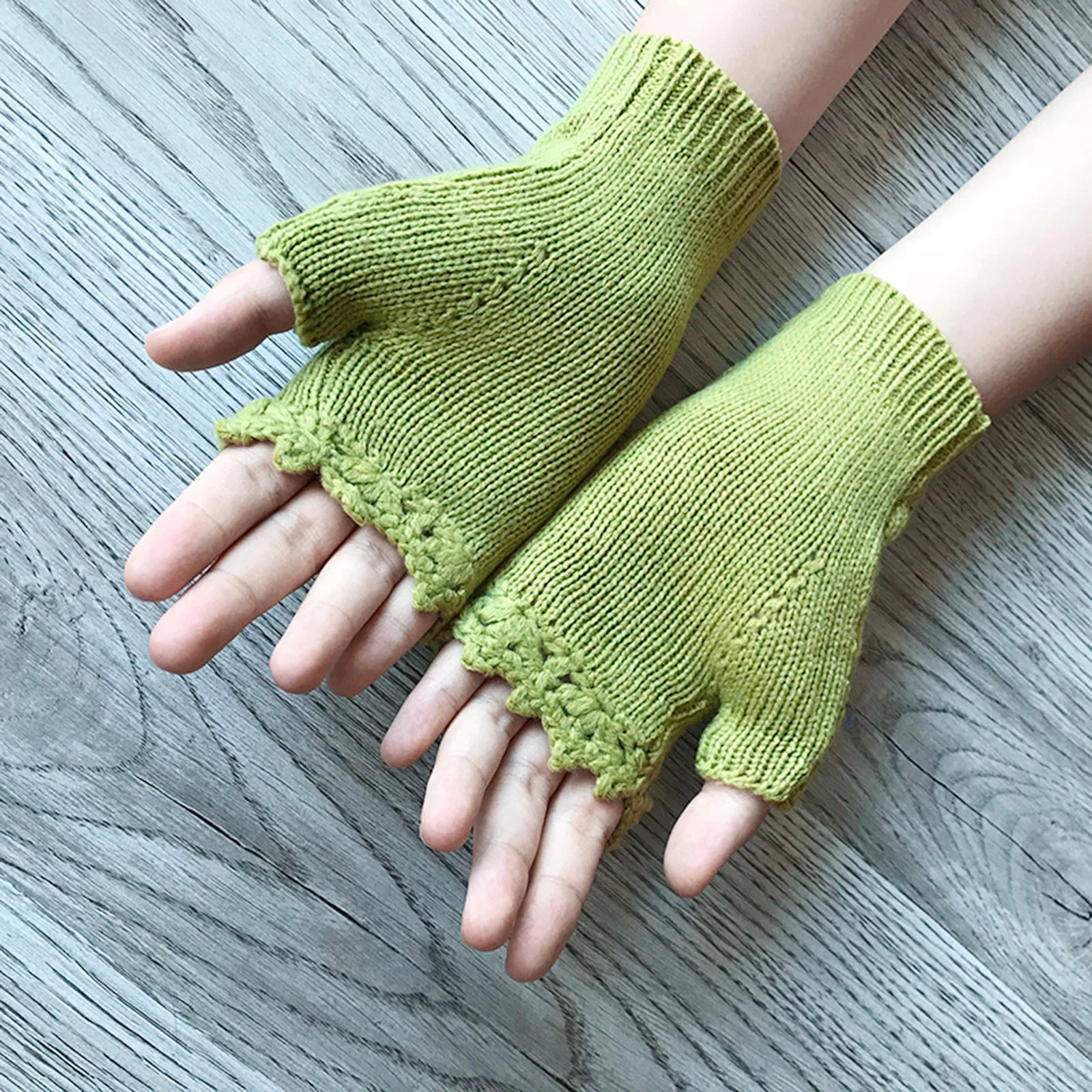 Women Handmade Gloves Winter Hand Warmers Stylish Gloves Ladies Fingerless Gloves Warm Knitted Gloves Mittens Combo with Pocket